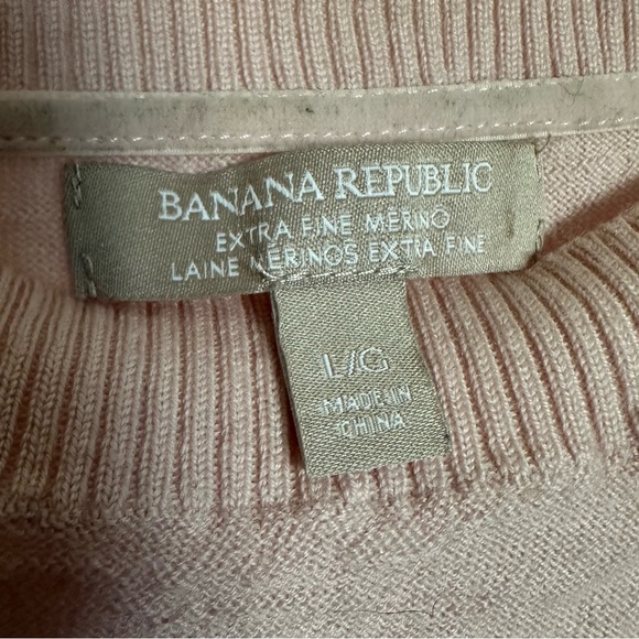 BANANA REPUBLIC Lightweight Extra Fine Merino Wool Crewneck Sweater L - Picture 3 of 8